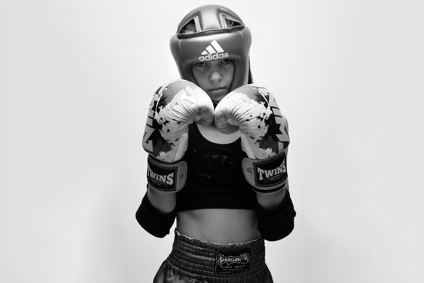 Boxing champion portrait: Dramatic sports photography | Portrét šampiona v boxu, dramatické světlo – Vojmír Blažek