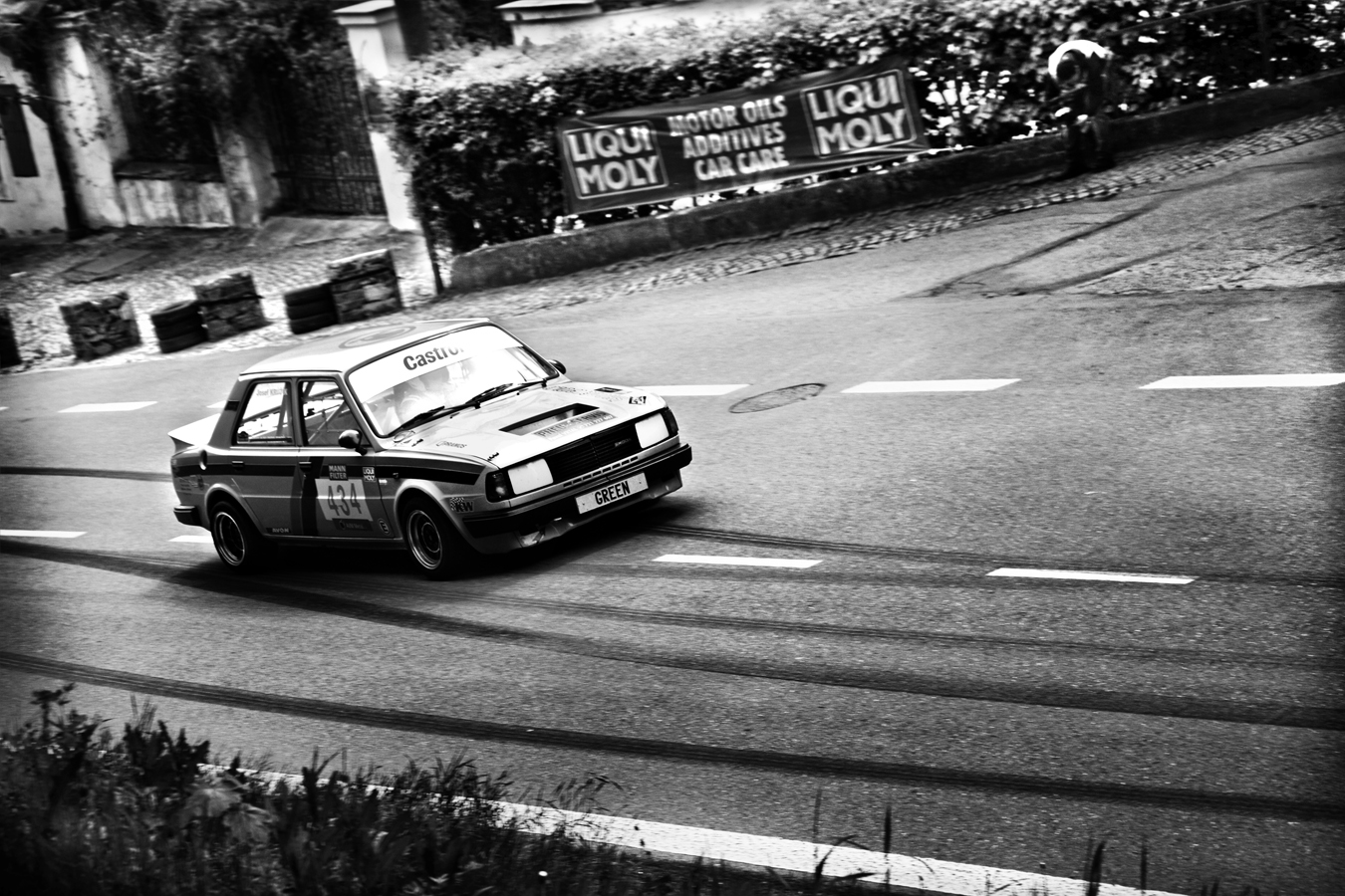 Skoda 130 racing: Czech classic car photography | Škoda 130, historický závodní vůz – Vojmír Blažek